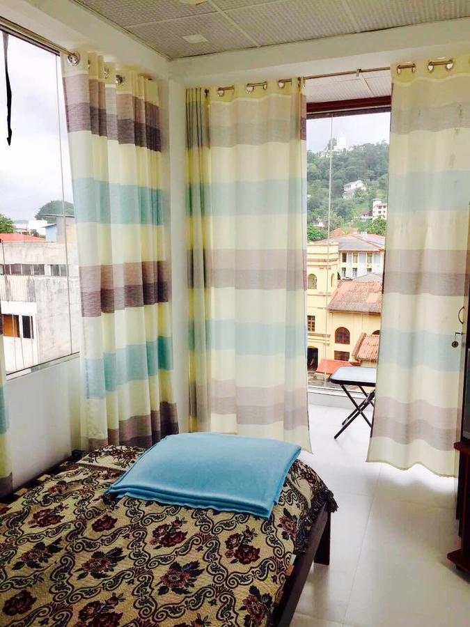 Getmore Bed & Breakfast Kandy Buitenkant foto